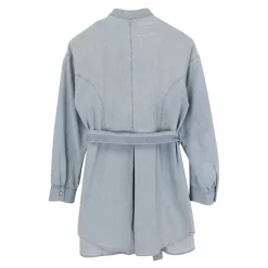 Abito in denim chiaro con cintura a fascia rimovibile
