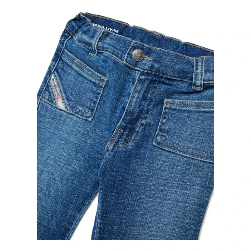 Bermuda i denim med fem lommer