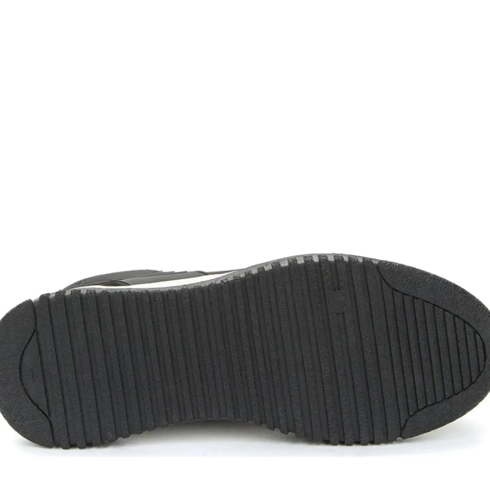 black casual fritidssko med lukket front