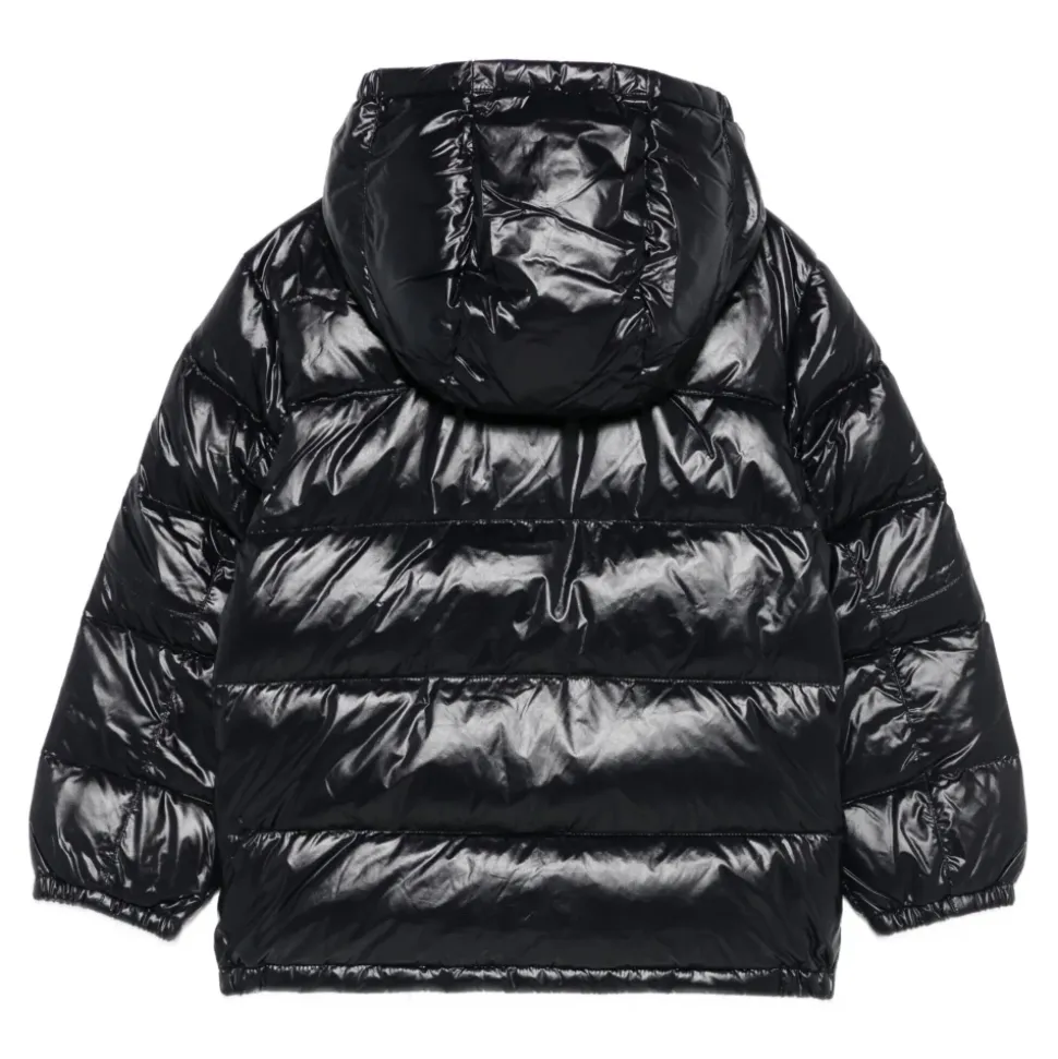 BOMBER