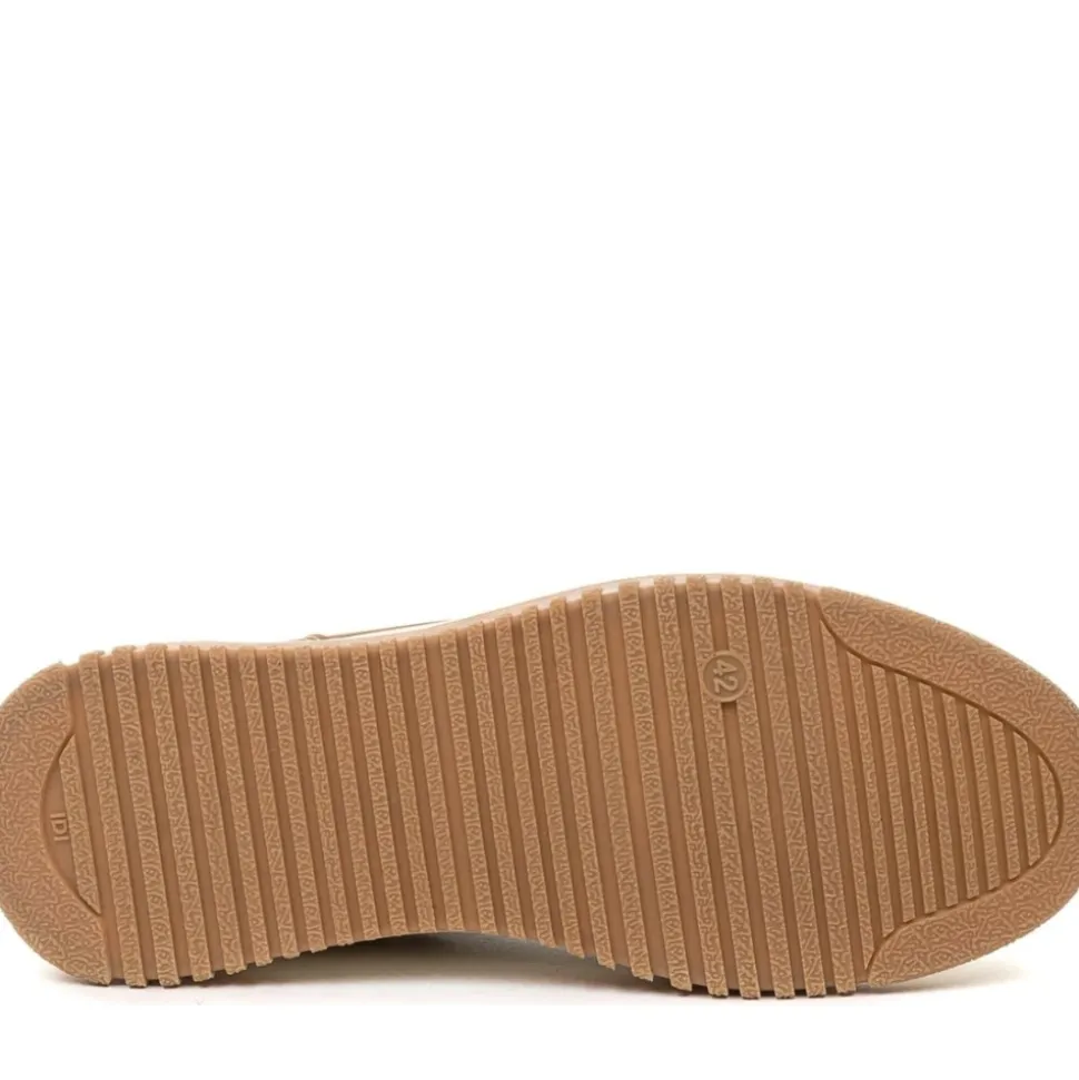 brune, avslappede, lukkede boots