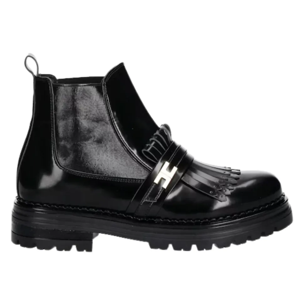 Chelsea Boot