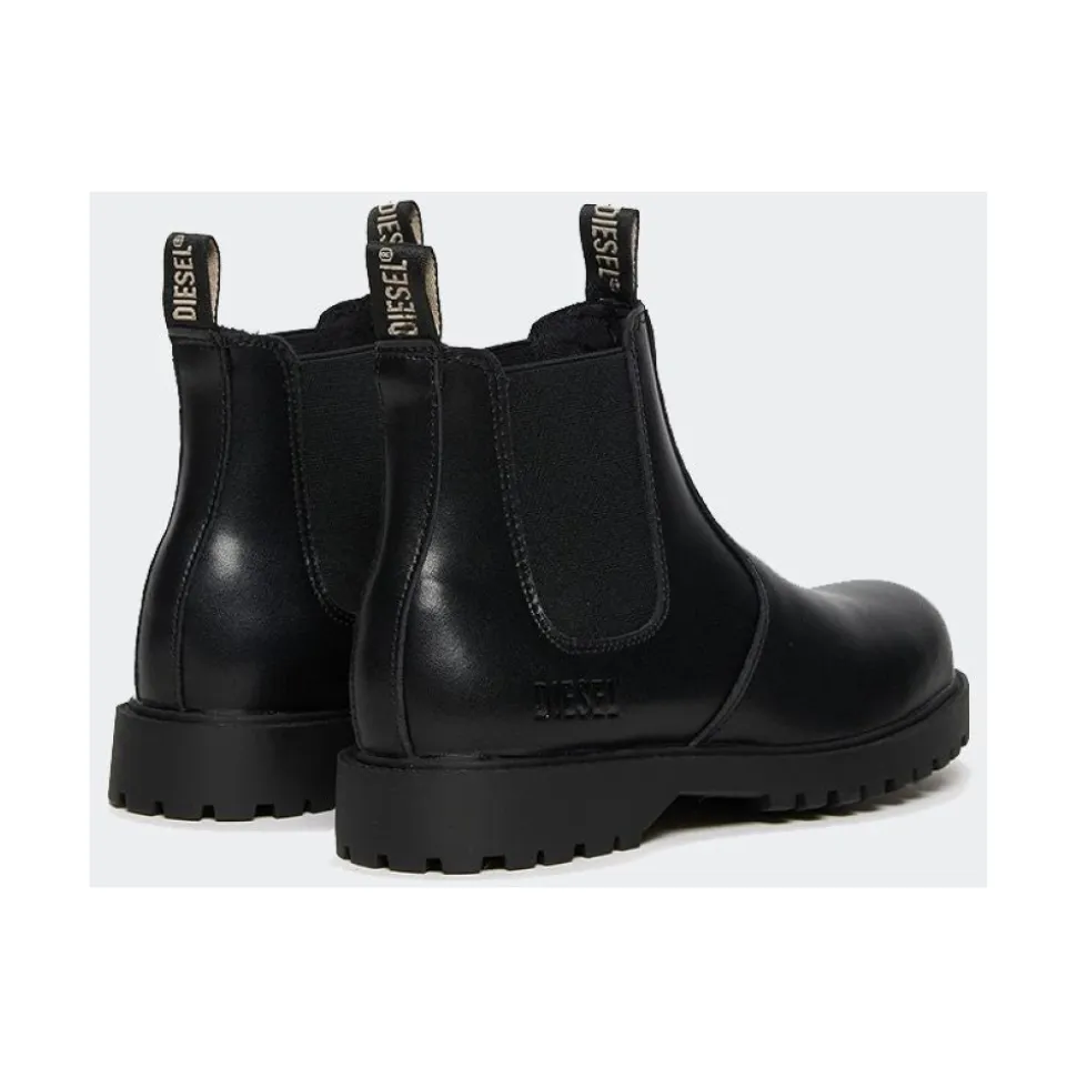 Chelsea Boots