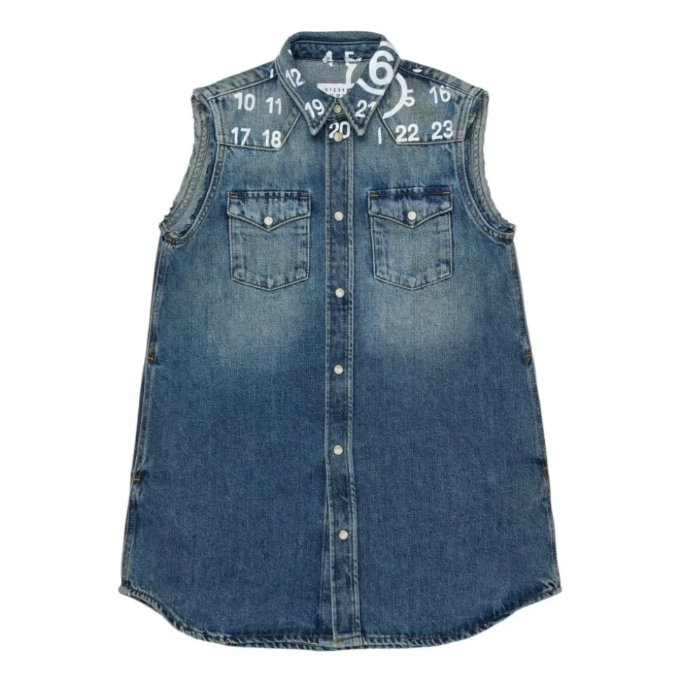 Ermeløs denimkjole