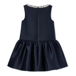 Ermeløs kjole