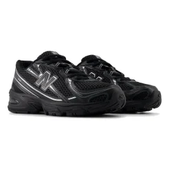 740 GS Sneakers