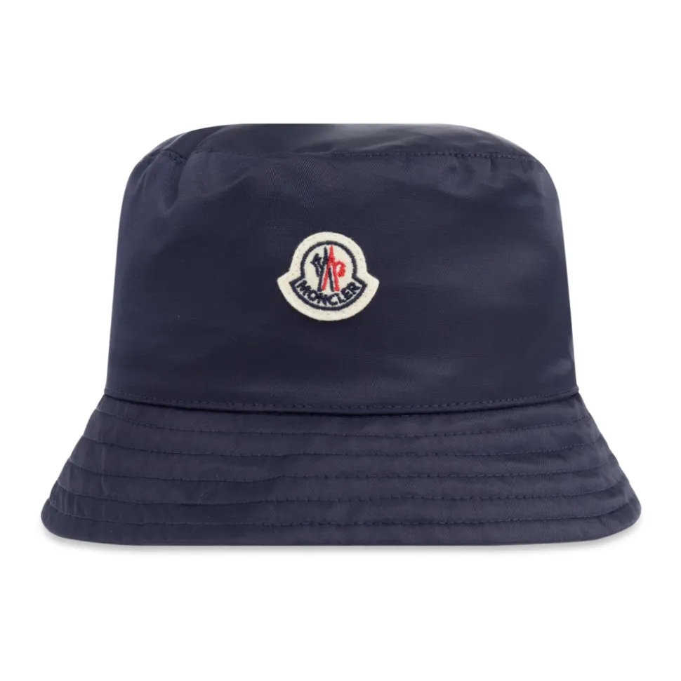 Hatt med logomerke