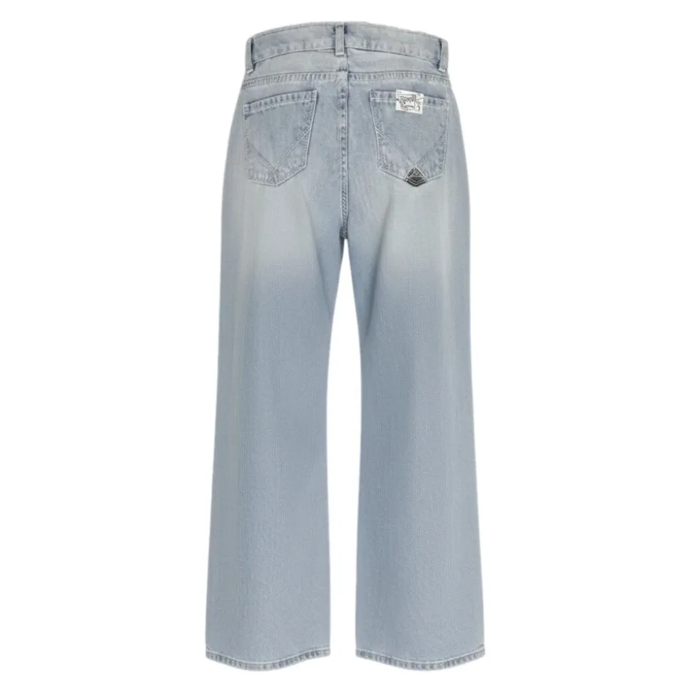 Jeans a sigaretta