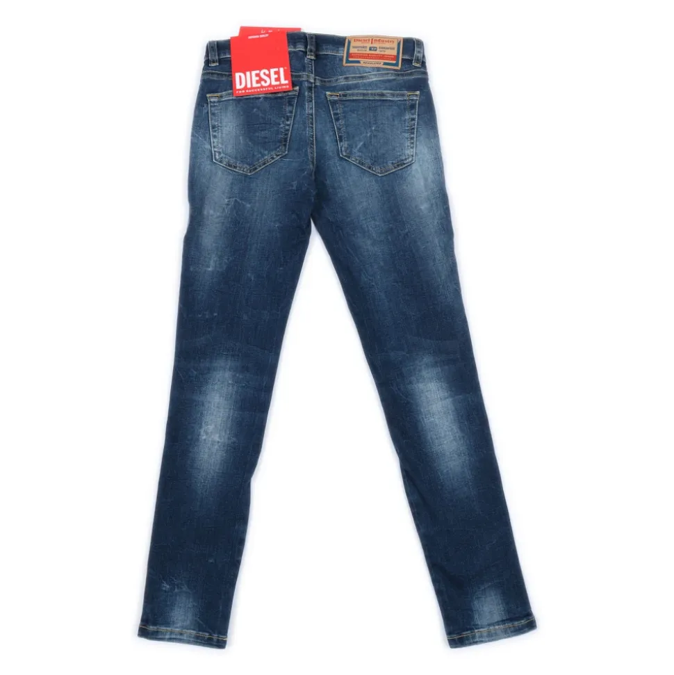 Jeans med falmet effekt