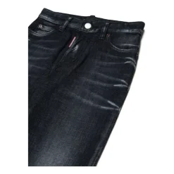 Jeans med slitt effekt