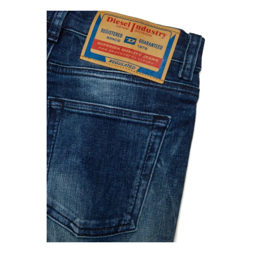 2010-J Jeans