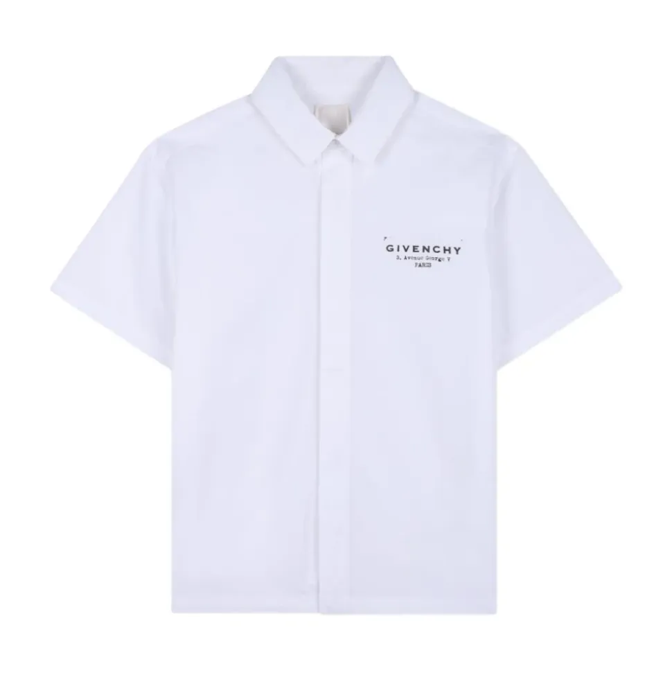 Kortermet brodert skjorte