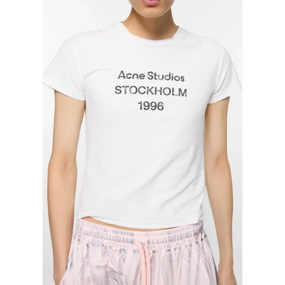 Logo T-skjorte med slitte detaljer
