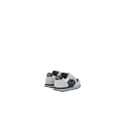 Low Top Sneakers