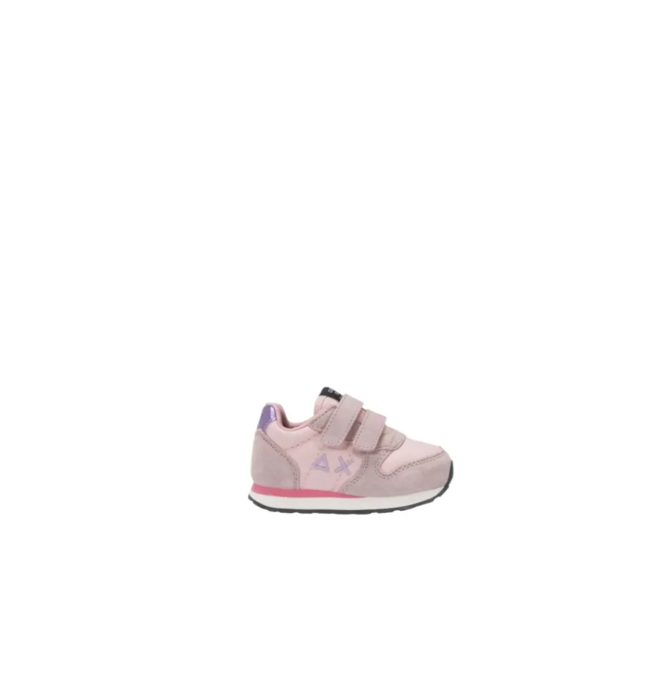 Low Top Sneakers