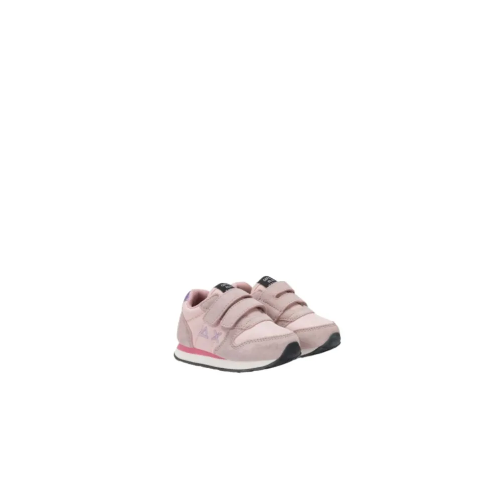 Low Top Sneakers