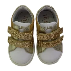 Low Top Sneakers