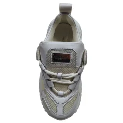 Runde sneakers