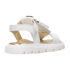 Sandaler i skinn med duskdetaljer