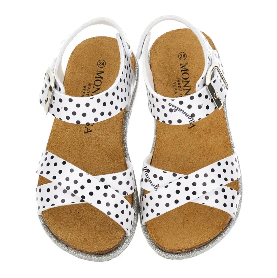 Sandaler med kryssrem