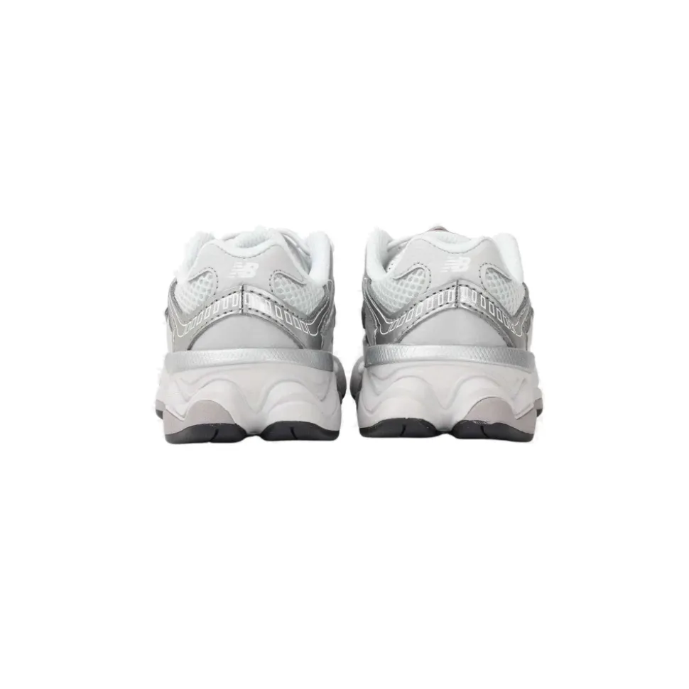 9060 Sneaker