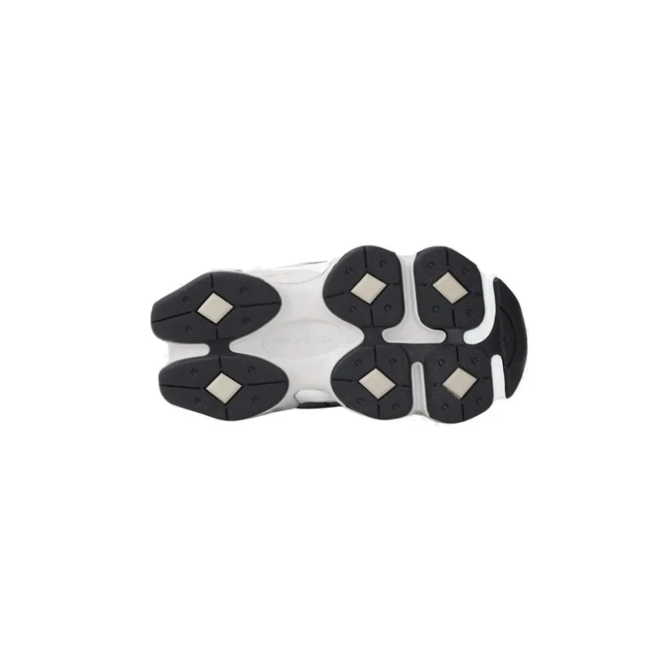 9060 Sneaker