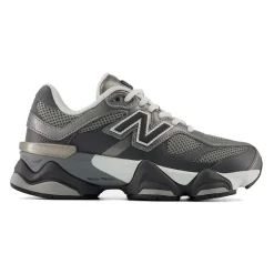 9060 Sneakers
