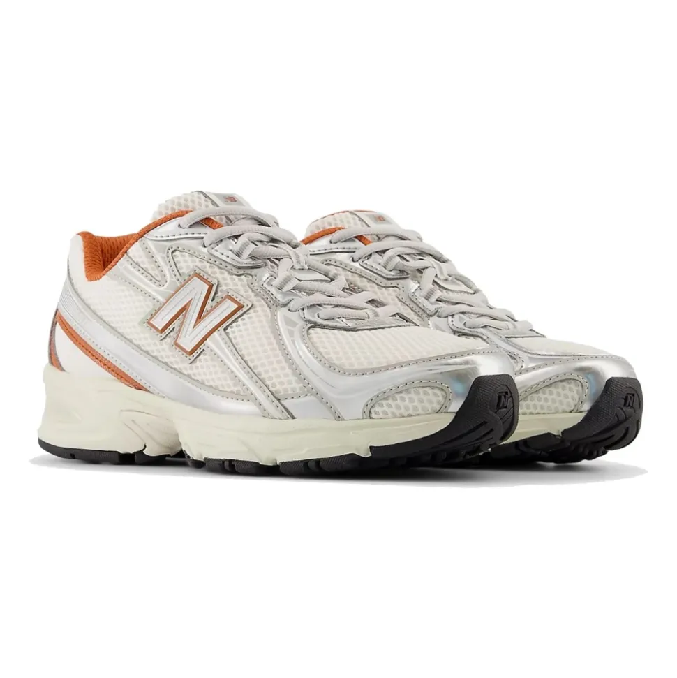 740 Sneakers