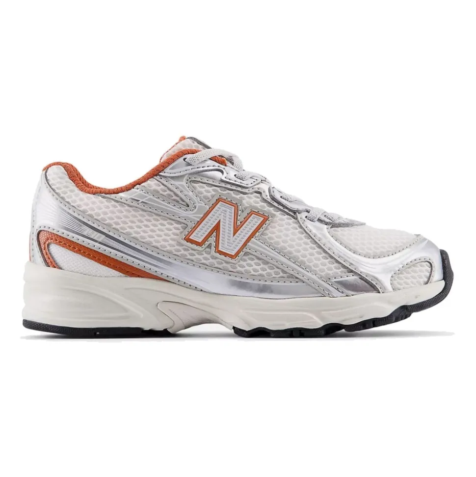 740 Sneakers