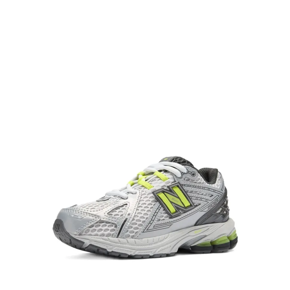 1906 Sneakers