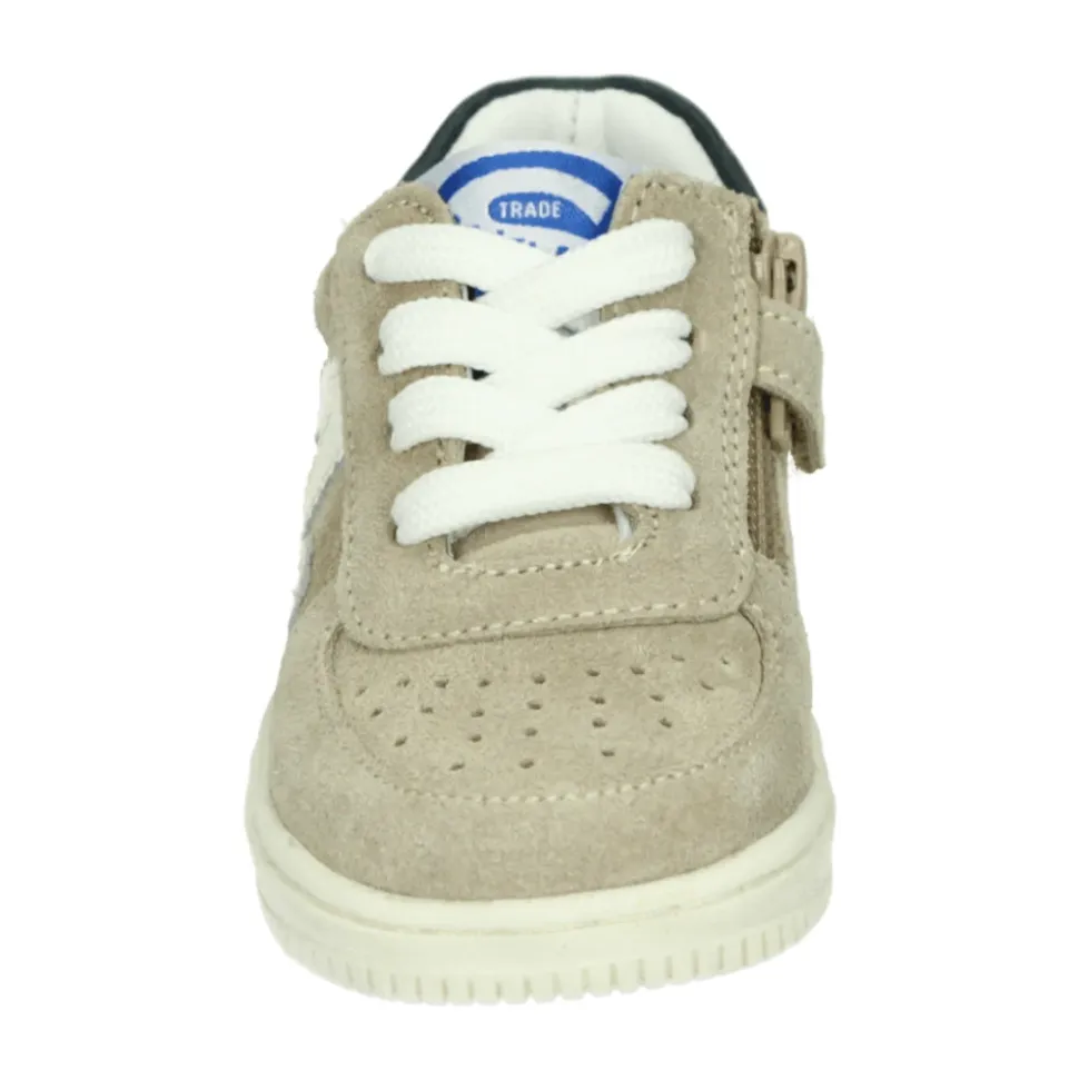 44427 Sneakers