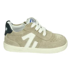 44427 Sneakers