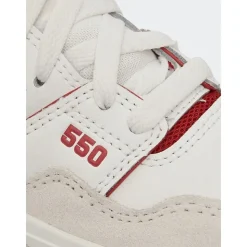 550 Sneakers