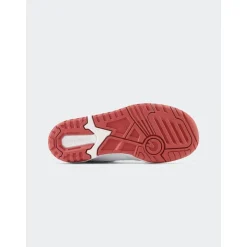 550 Sneakers