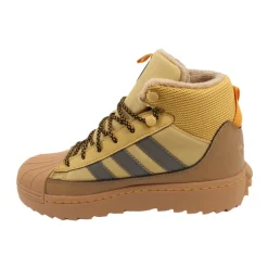 Superstar Winter Trek J