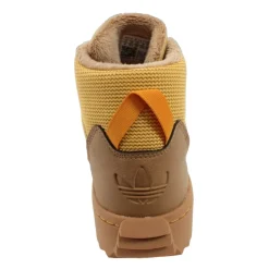 Superstar Winter Trek J