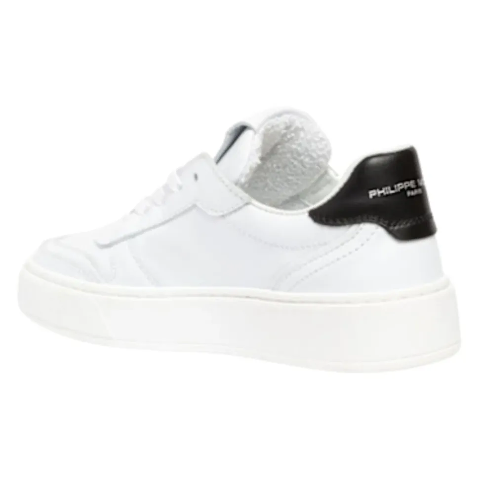 Temple Sneaker
