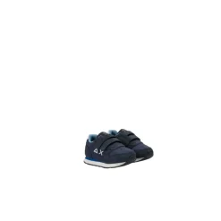 Tom Solid Sneaker
