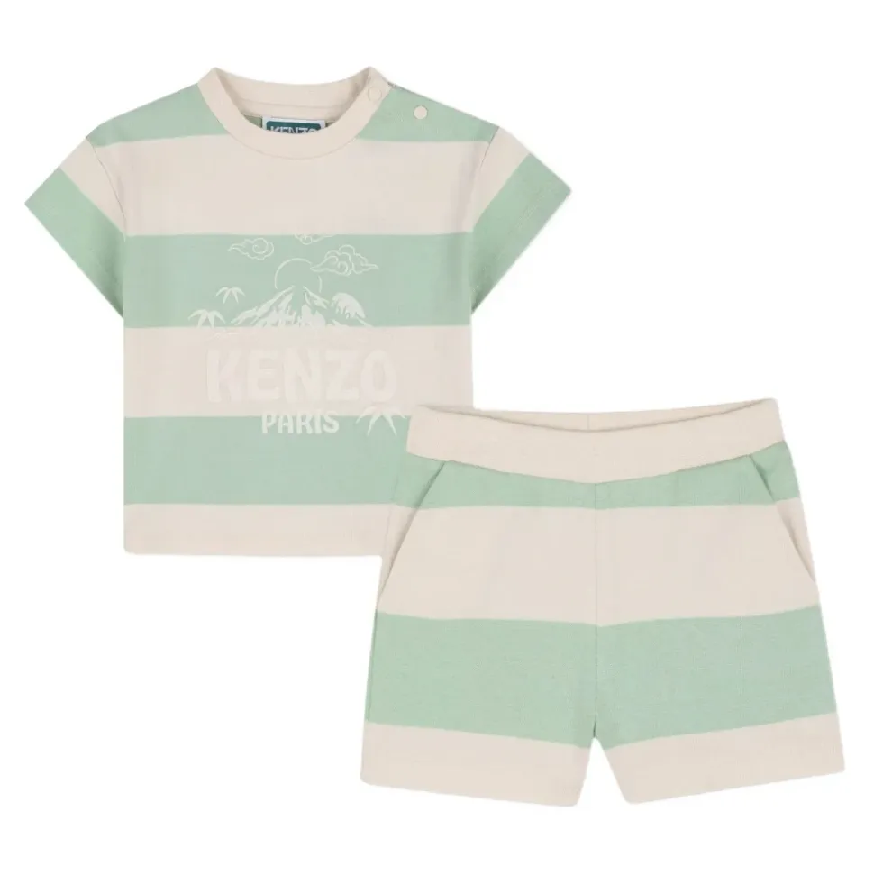 T-skjorte og Bermuda-shorts sett