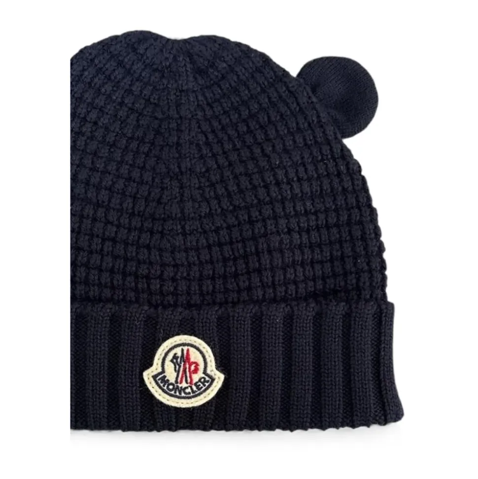 Vaffelstrikket lue med logopatch