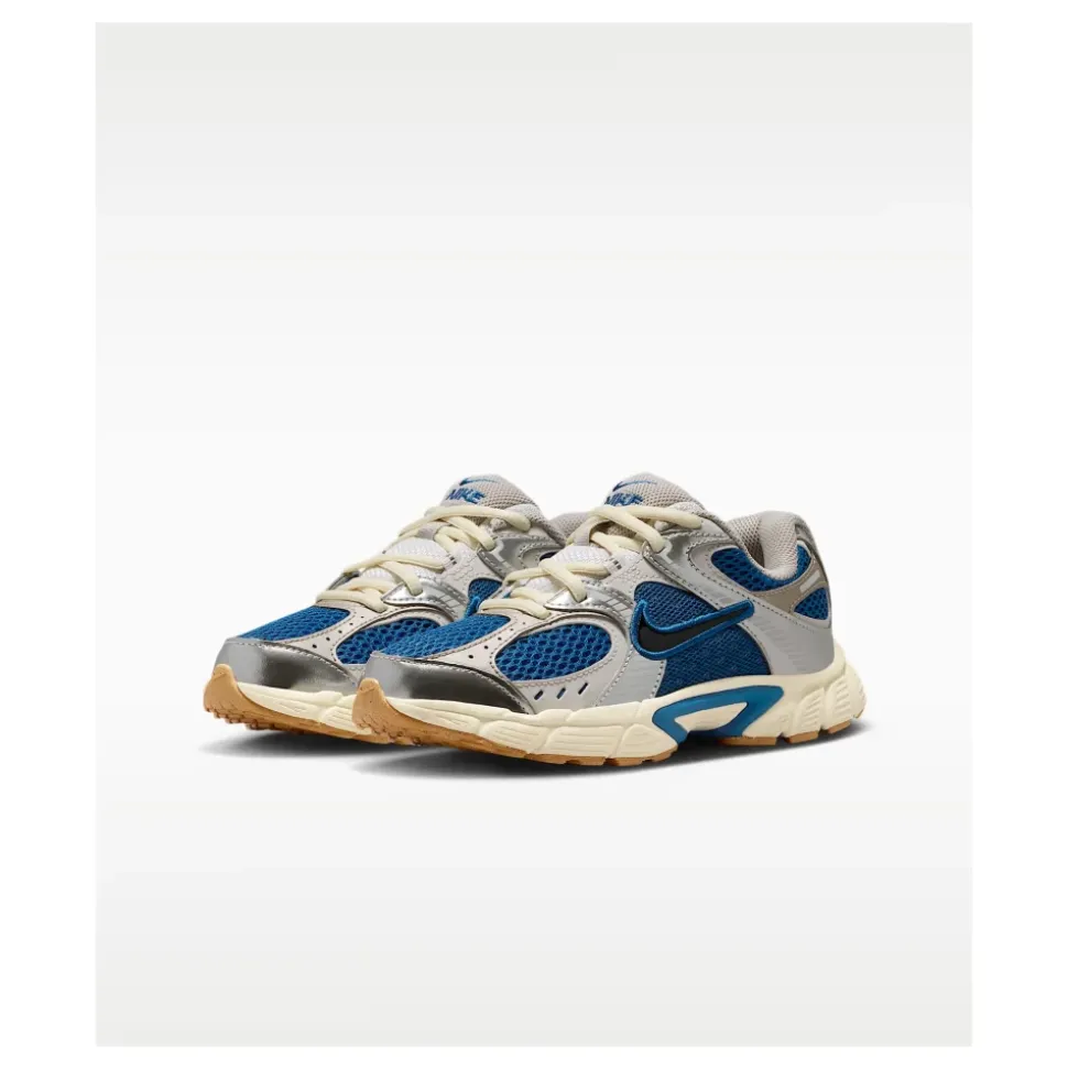 V5 RNR Sneakers