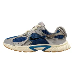 V5 RNR Sneakers