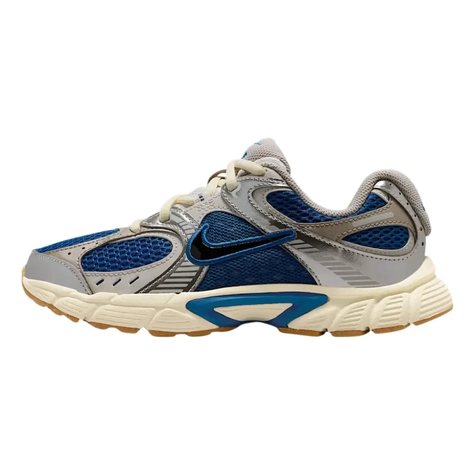 V5 RNR Sneakers