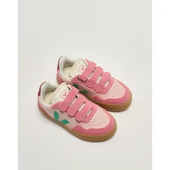 V-90 Sneaker